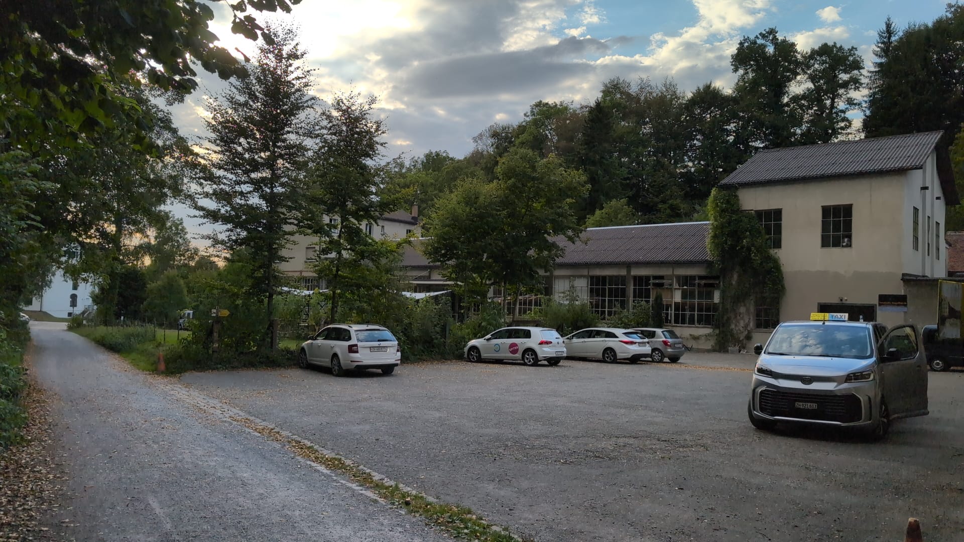 Parkplatz beim Eventraum Nagelfabrik am Tobelweg 9 in Wetzikon